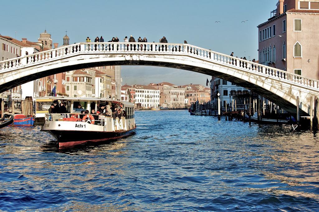 Residenza Ponte Degli Scalzi Βενετία Εξωτερικό φωτογραφία